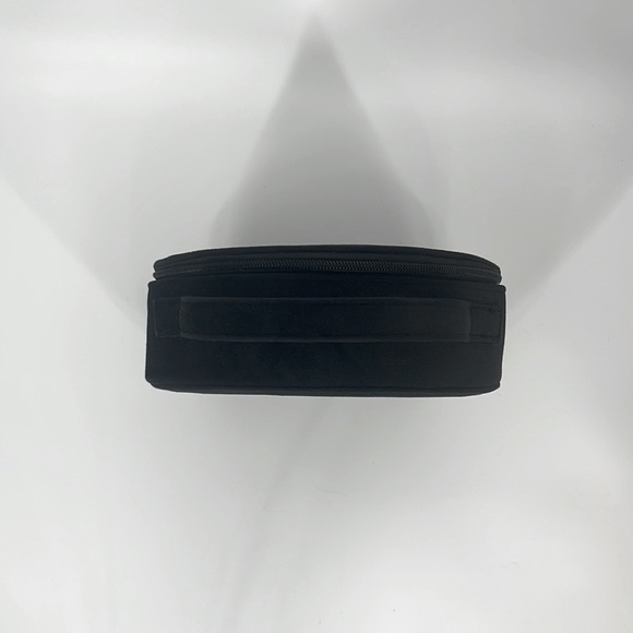 GIORGIO ARMANI Beauty Velvet Makeup Bag - Picture 3 of 5